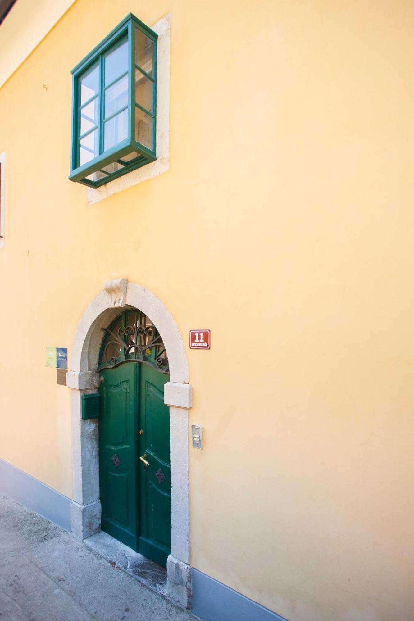 Apartments Villa Kastav In Old Town Center With Sea View And Parking Εξωτερικό φωτογραφία