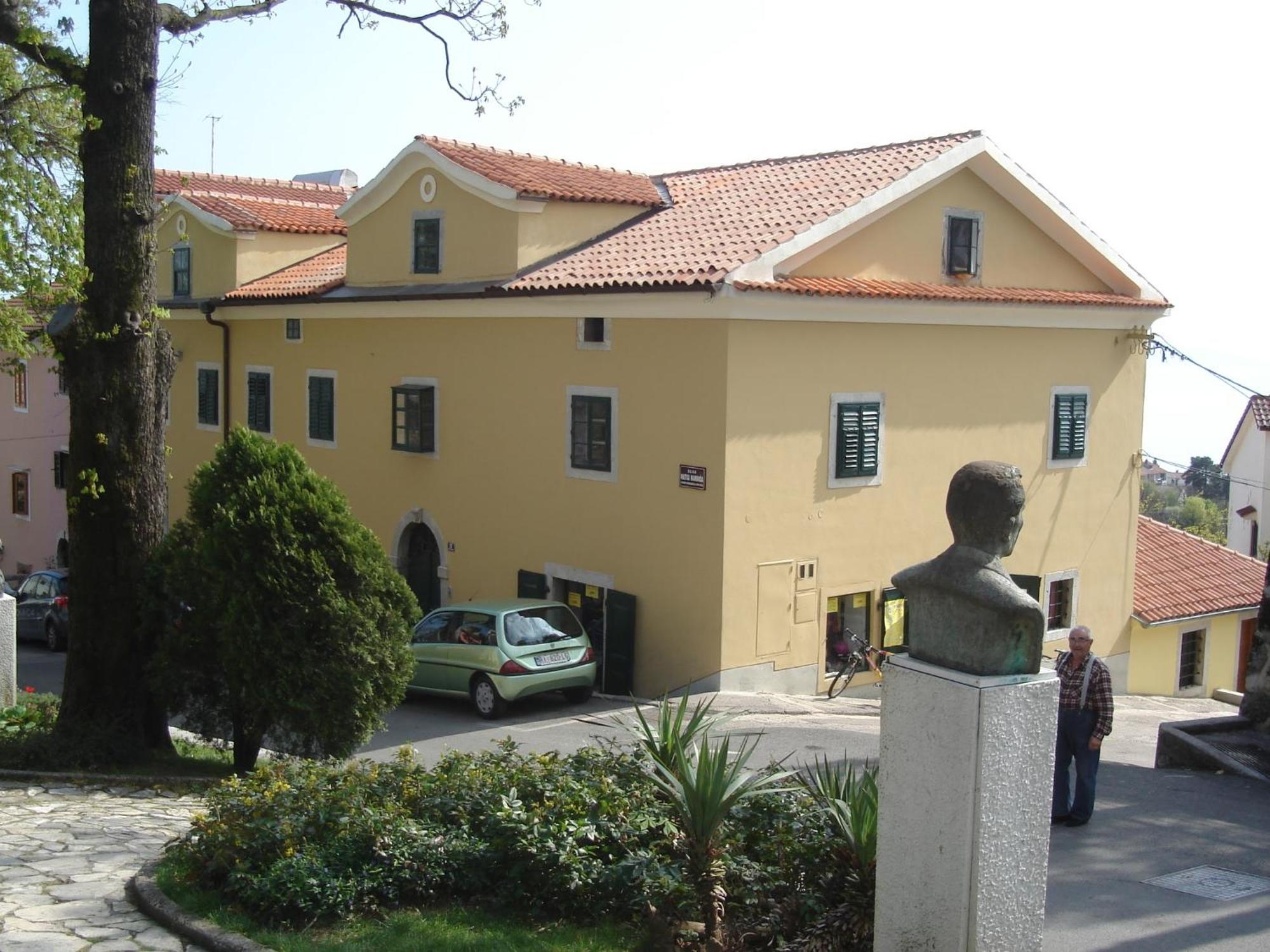 Apartments Villa Kastav In Old Town Center With Sea View And Parking Εξωτερικό φωτογραφία
