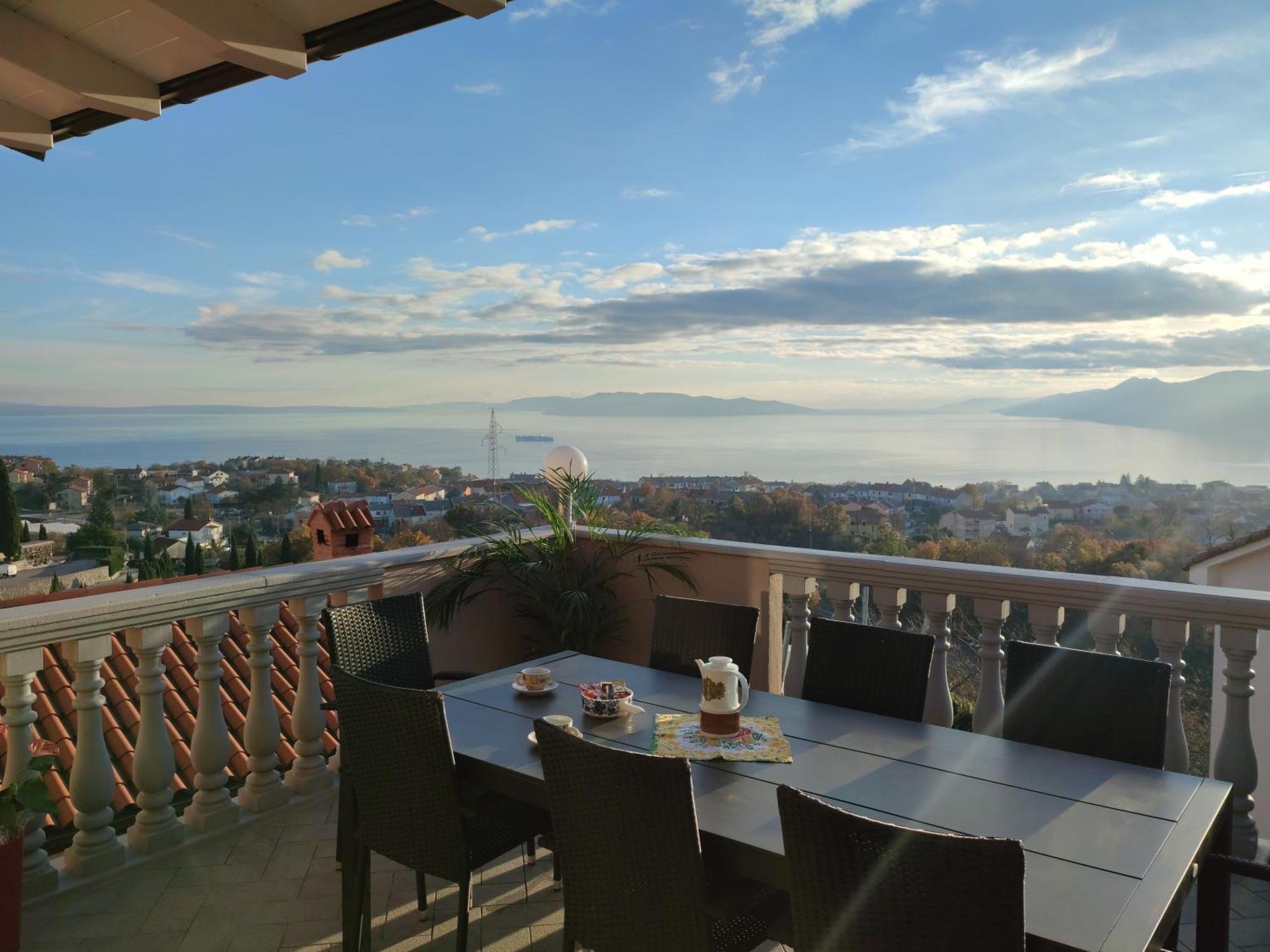 Apartments Villa Kastav In Old Town Center With Sea View And Parking Εξωτερικό φωτογραφία