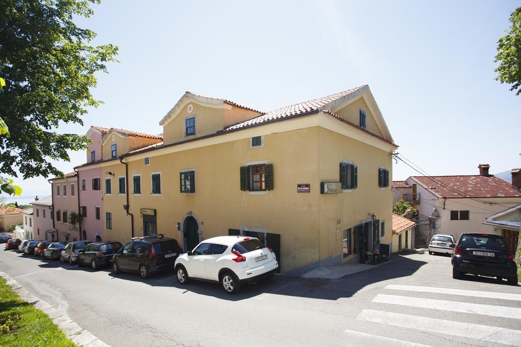 Apartments Villa Kastav In Old Town Center With Sea View And Parking Δωμάτιο φωτογραφία
