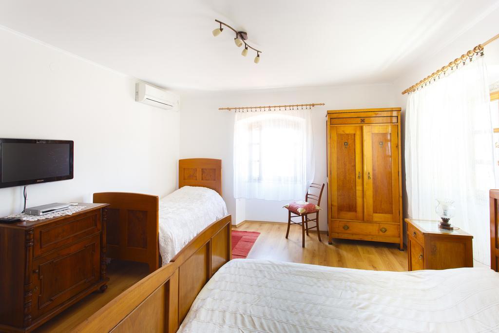 Apartments Villa Kastav In Old Town Center With Sea View And Parking Δωμάτιο φωτογραφία