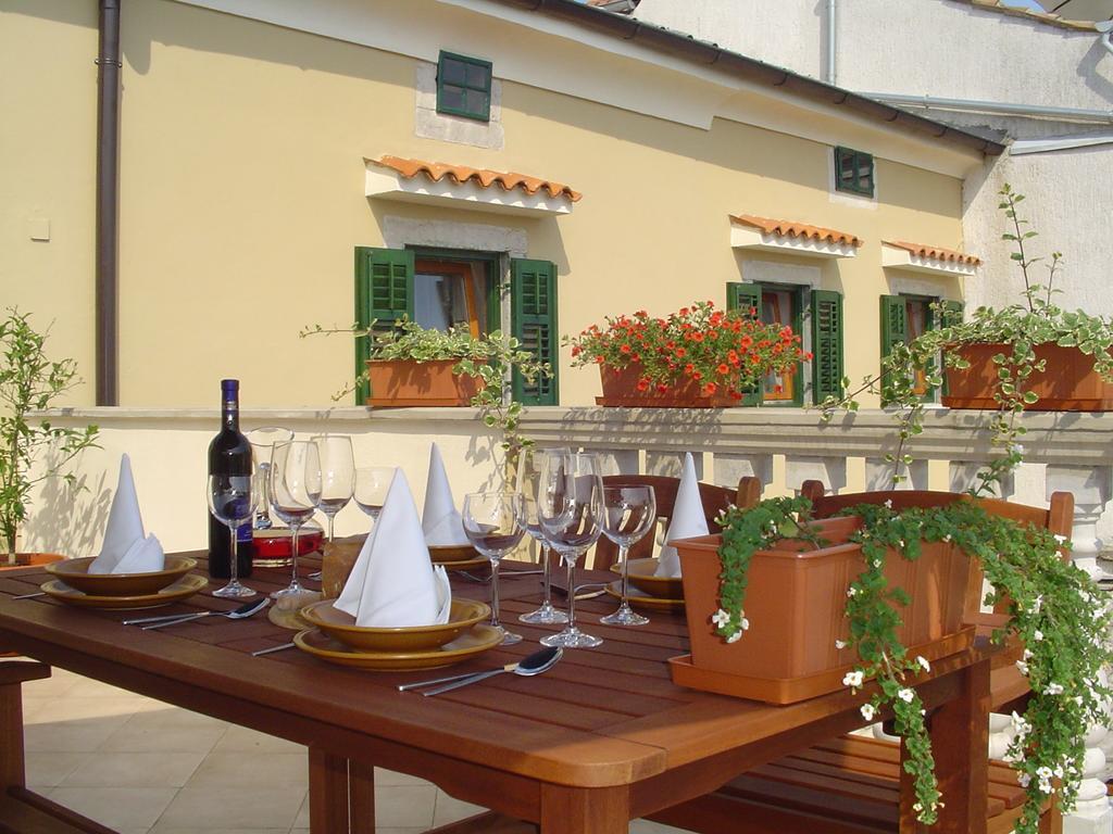 Apartments Villa Kastav In Old Town Center With Sea View And Parking Δωμάτιο φωτογραφία
