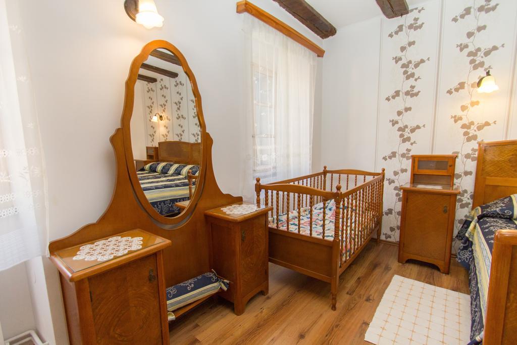 Apartments Villa Kastav In Old Town Center With Sea View And Parking Εξωτερικό φωτογραφία