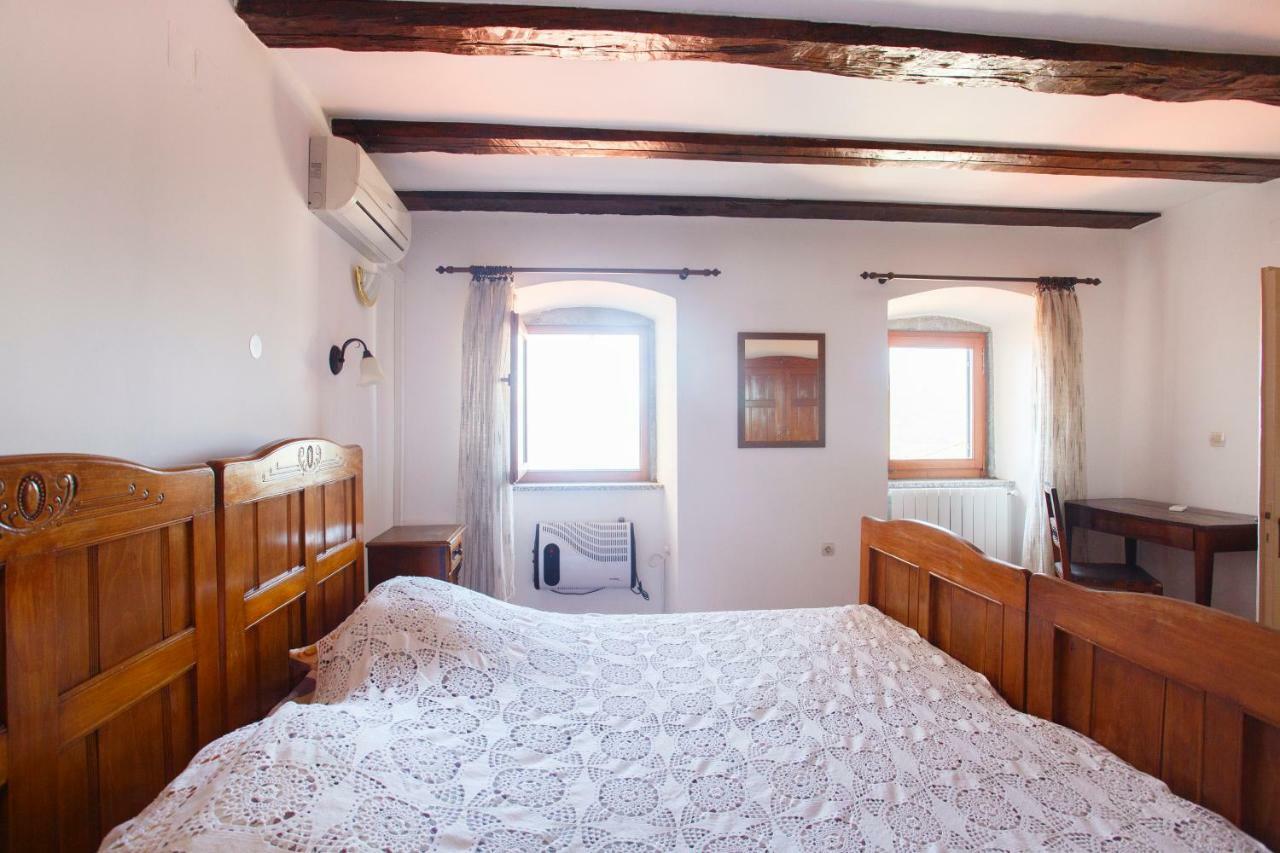 Apartments Villa Kastav In Old Town Center With Sea View And Parking Εξωτερικό φωτογραφία