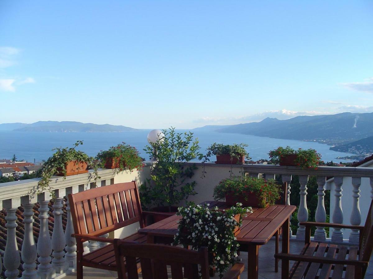 Apartments Villa Kastav In Old Town Center With Sea View And Parking Εξωτερικό φωτογραφία